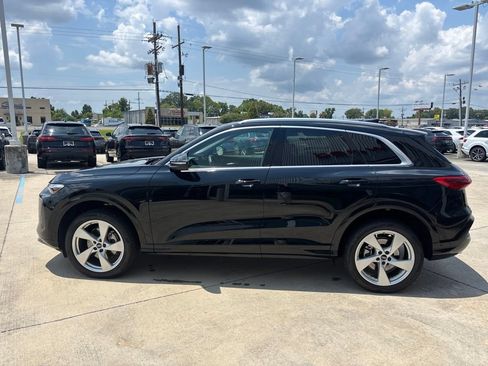Used 2025 Audi Q5 Premium Plus w/ Premium Plus AWD/4WD image 11