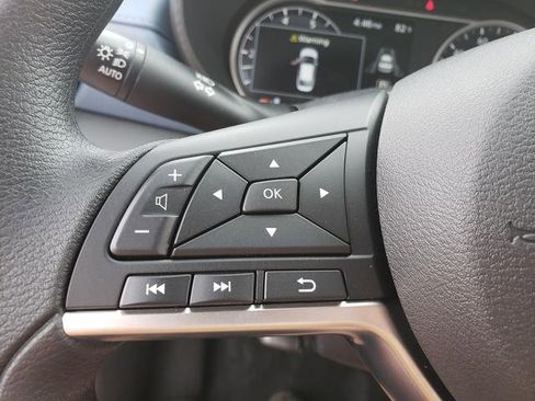 New 2025 Nissan Versa SV w/ Trunk Package image 17