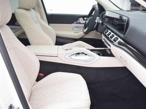 New 2026 Mercedes-Benz GLE 53 AMG 4MATIC image 14