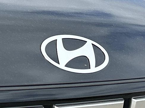 New 2026 Hyundai Santa Fe SEL FWD image 11