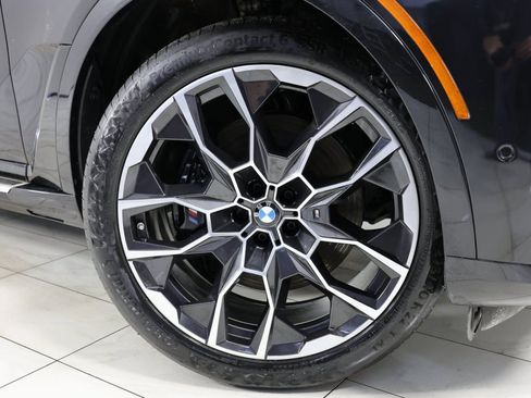 Used 2023 BMW X7 xDrive40i w/ M Sport Package image 15