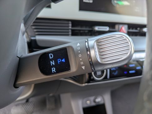 Certified 2023 Hyundai Ioniq 5 SE image 26