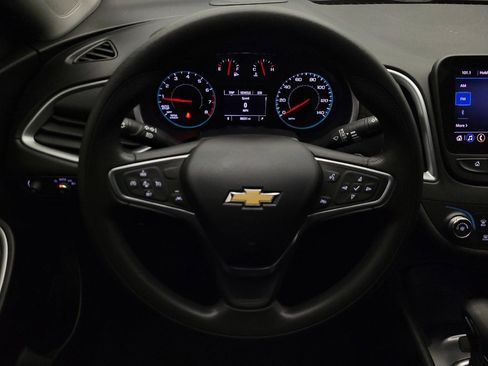 Used 2023 Chevrolet Malibu LS FWD image 22