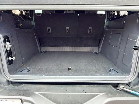 Used 2022 Ford Bronco Wildtrak AWD/4WD image 11