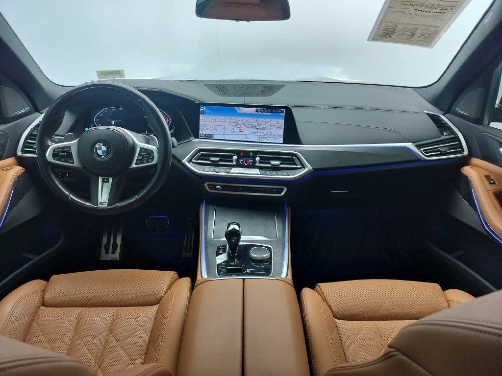 Certified 2023 BMW X5 xDrive40i w/ M Sport Package AWD/4WD image 11