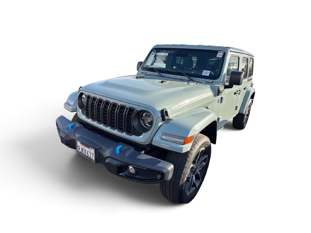Used 2024 Jeep Wrangler Unlimited w/ Convenience Group AWD/4WD image 15