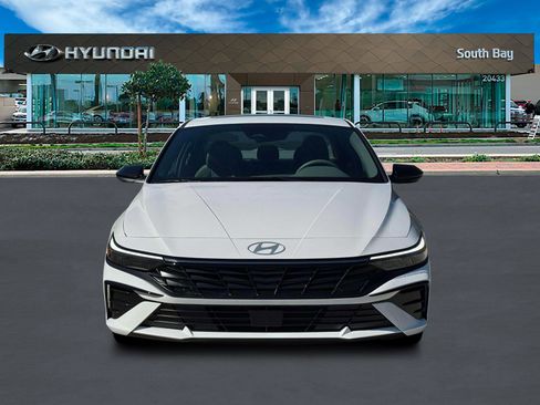 New 2026 Hyundai Elantra SEL Sport image 12
