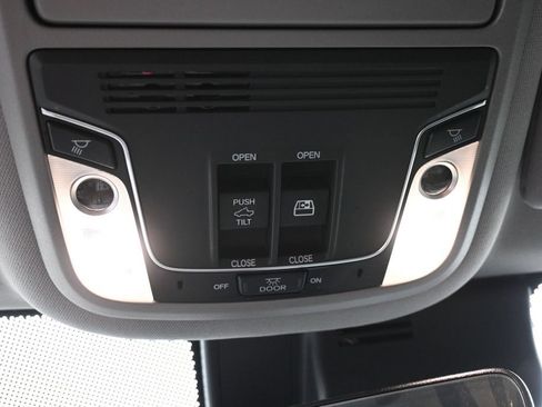Used 2024 Honda Ridgeline RTL+ image 6