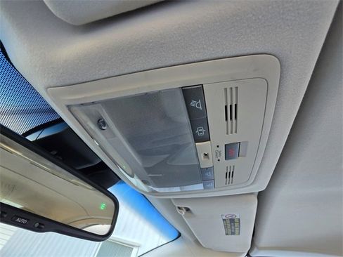 Used 2010 Lexus IS 350C 350 C image 32