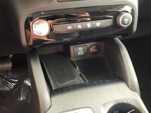 Used 2023 Ford Escape Active w/ Tech Pack #2 AWD/4WD image 17