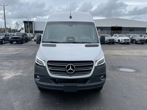 New 2026 Mercedes-Benz Sprinter 2500 image 2