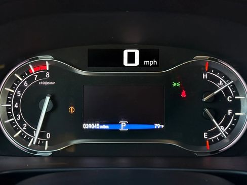 Used 2018 Honda Pilot EX image 30
