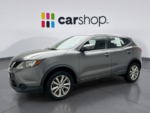 Used 2018 Nissan Rogue Sport S w/ S Appearance Package AWD/4WD image 1