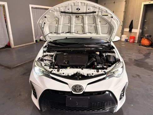 Used 2018 Toyota Corolla SE FWD image 26