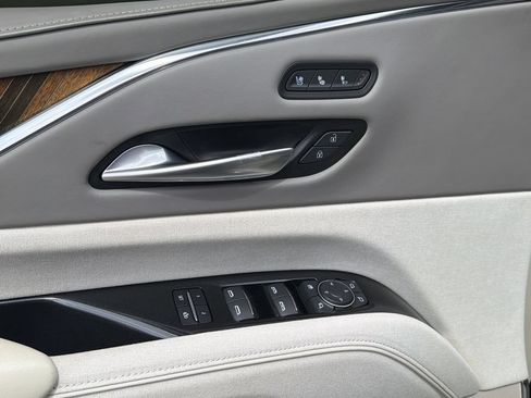 Certified 2023 Cadillac Escalade Premium Luxury Platinum AWD/4WD image 20