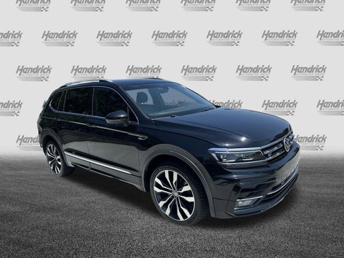 Used 2020 Volkswagen Tiguan SEL Premium R-Line AWD/4WD image 2