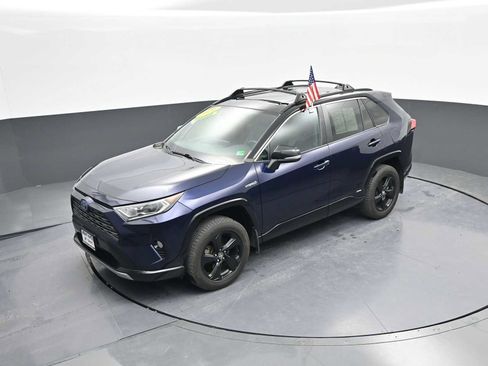 Used 2020 Toyota RAV4 XSE image 30