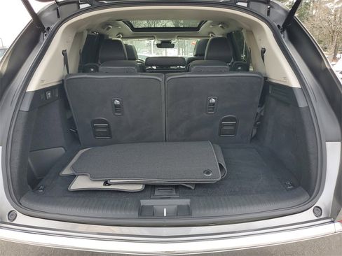 Certified 2023 Acura MDX SH-AWD w/ Technology Package image 10