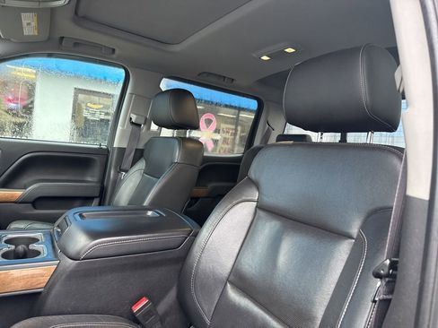 Used 2015 Chevrolet Silverado 1500 LTZ w/ LTZ Plus Package image 22