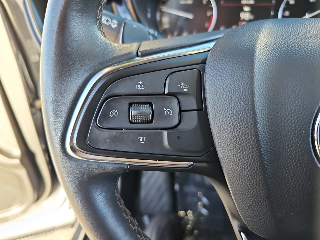 Used 2021 Buick Envision Preferred AWD/4WD image 11