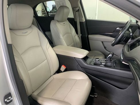 Used 2019 Cadillac XT4 Premium Luxury image 30