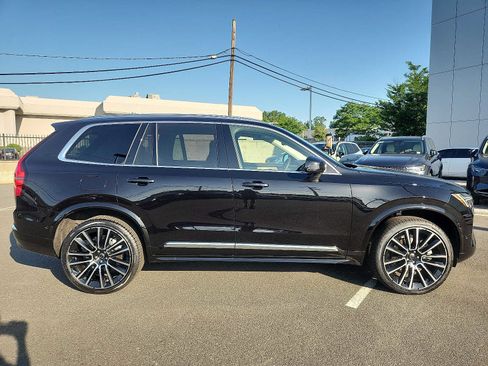 Used 2026 Volvo XC90 B6 Plus w/ Protection Package Premier AWD/4WD image 7