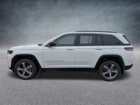 New 2026 Jeep Grand Cherokee Limited image 7