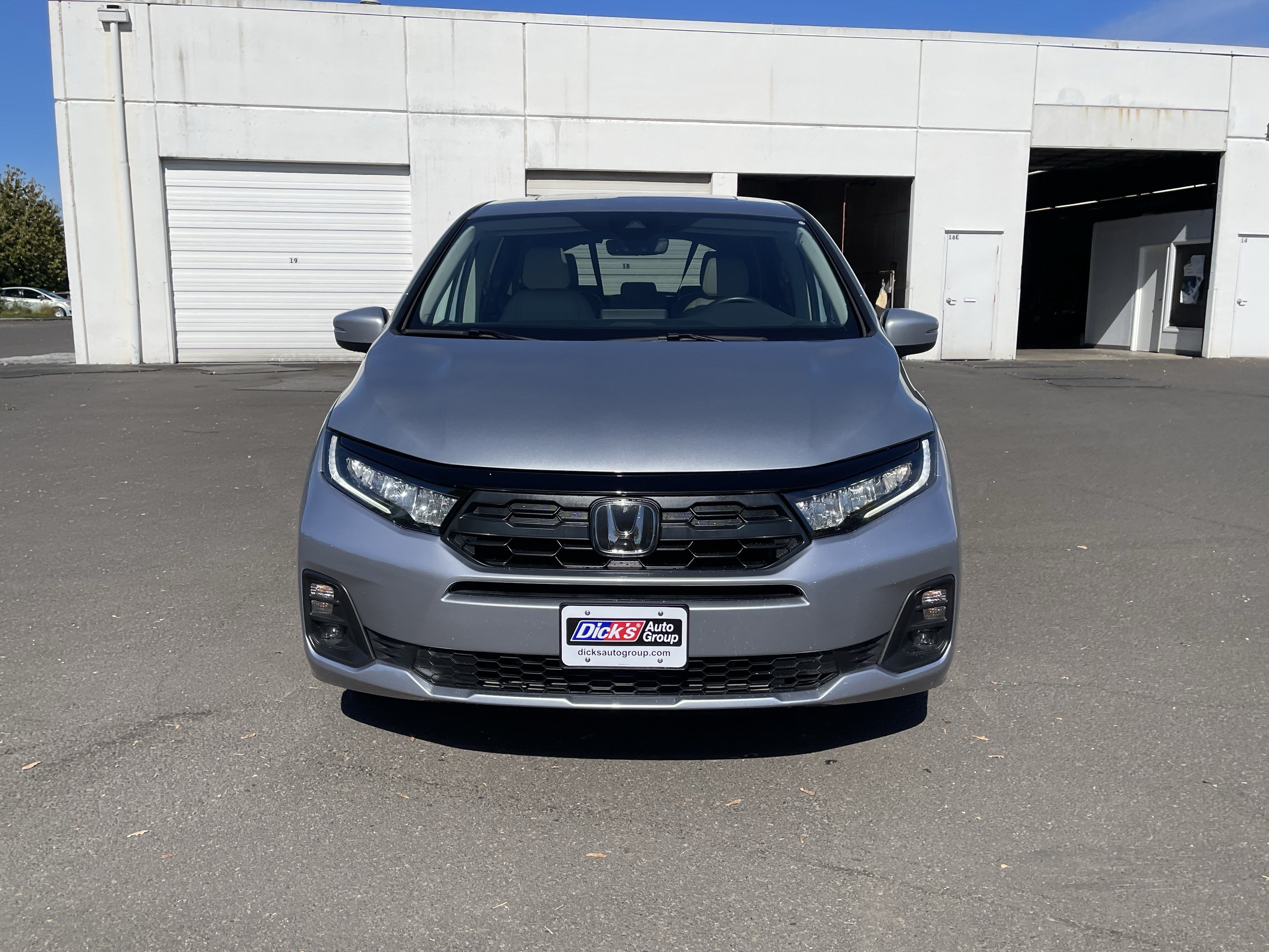 Used 2025 Honda Odyssey EX-L image 8
