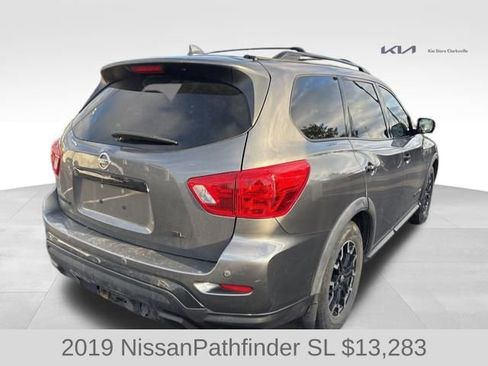 Used 2019 Nissan Pathfinder SL image 9