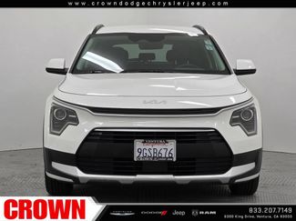 Used 2023 Kia Niro EX FWD video 2