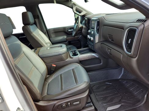 Used 2020 GMC Sierra 2500 Denali w/ Denali Ultimate Package image 25