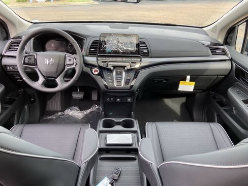 New 2026 Honda Odyssey Elite image 52