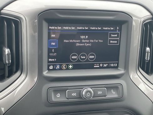 New 2026 GMC Sierra 1500 Pro w/ Pro Value Package image 17