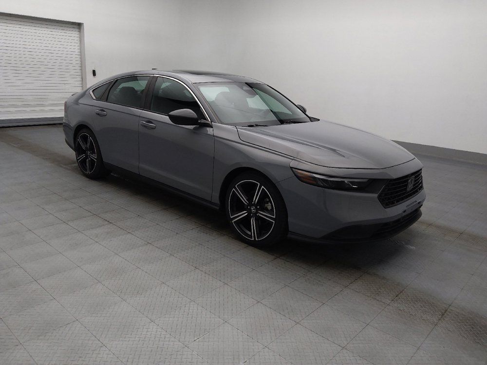 Used 2023 Honda Accord Sport image 11