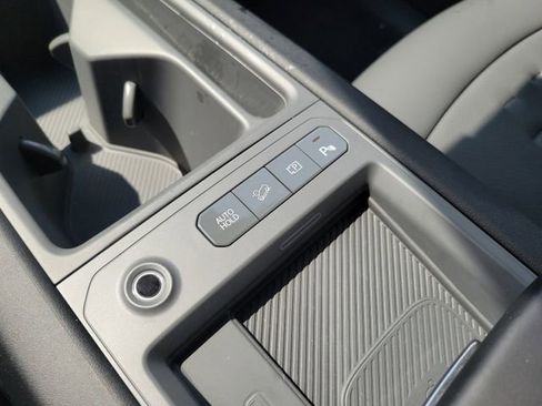 New 2026 Kia EV9 Wind image 30