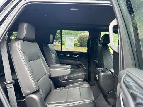 Used 2022 GMC Yukon Denali AWD/4WD image 53