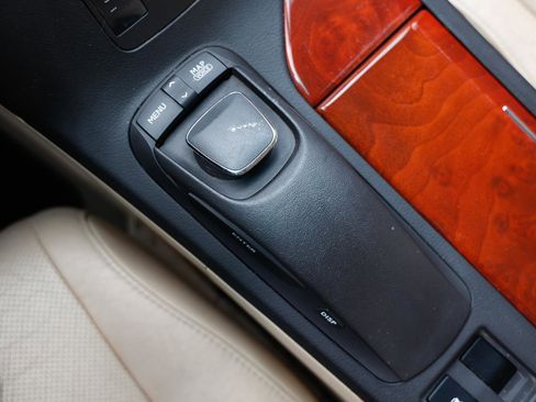 Used 2011 Lexus RX 350 2WD w/ Premium Pkg image 40