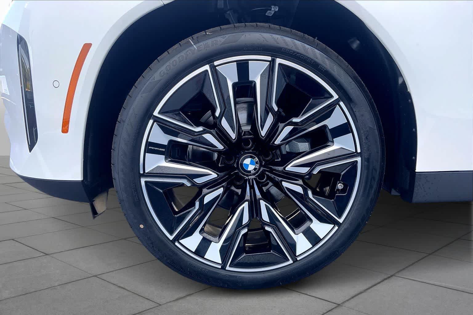 New 2026 BMW X3 xDrive30i w/ Premium Package AWD/4WD image 11