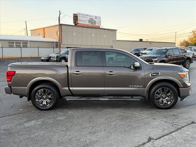 Used 2017 Nissan Titan Platinum Reserve RWD image 13