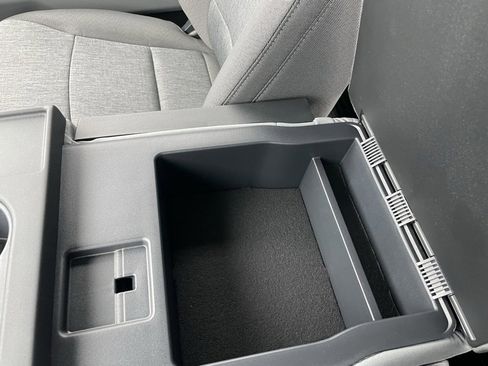 New 2026 Ford F350 XL w/ XL Chrome Package image 22