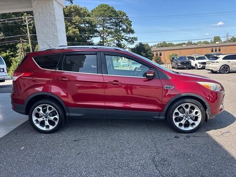Used 2016 Ford Escape Titanium w/ Equipment Group 301A AWD/4WD image 20