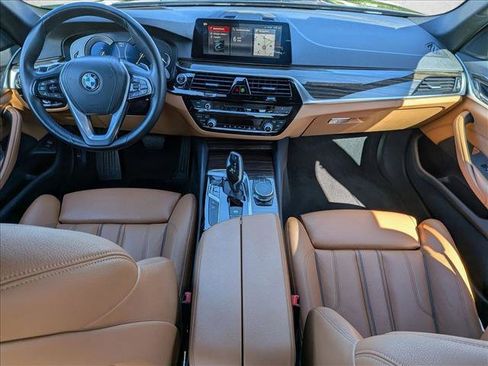 Used 2019 BMW 540i w/ Premium Package RWD image 19