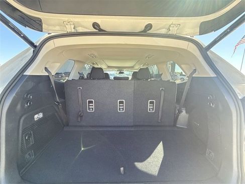 Certified 2022 Subaru Ascent Limited w/ Technology Package image 25