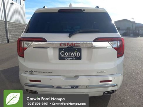 Used 2021 GMC Acadia Denali w/ Denali Ultimate Package image 4