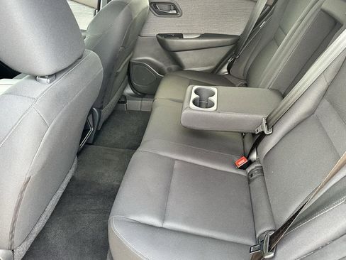 Used 2023 Nissan Rogue S image 7