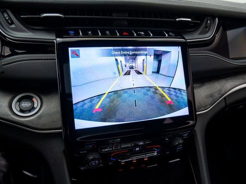 Used 2023 Jeep Grand Cherokee 4WD 4xe w/ MOPAR Finishing Package image 31