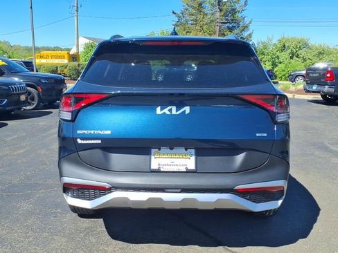 Used 2025 Kia Sportage EX w/ EX Premium Package AWD/4WD image 6