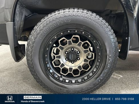 Used 2023 Nissan Frontier S w/ Technology Package AWD/4WD image 10