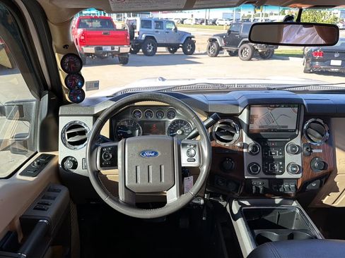 Used 2016 Ford F350 Lariat w/ Lariat Ultimate Package AWD/4WD image 62
