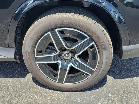Certified 2026 Mercedes-Benz GLC 300 4MATIC image 5